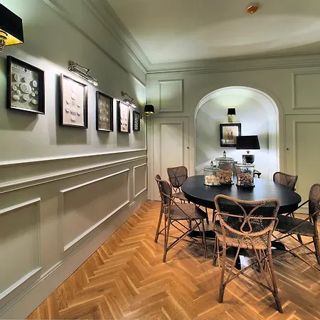 Blanc Boutique Guest House 4* 斯利马