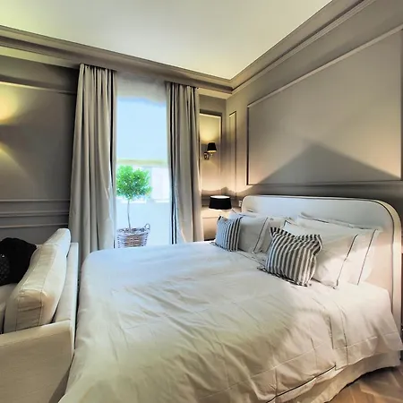 酒店 Blanc Boutique Guest House 4*
