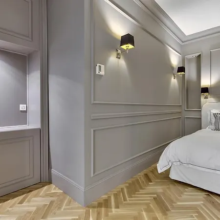 酒店 Blanc Boutique Guest House 4*