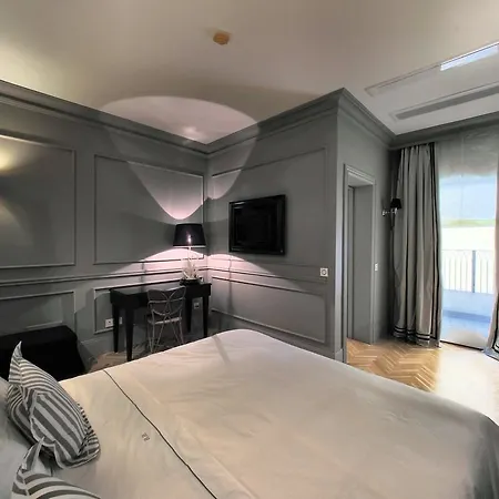 Blanc Boutique Guest House 斯利马