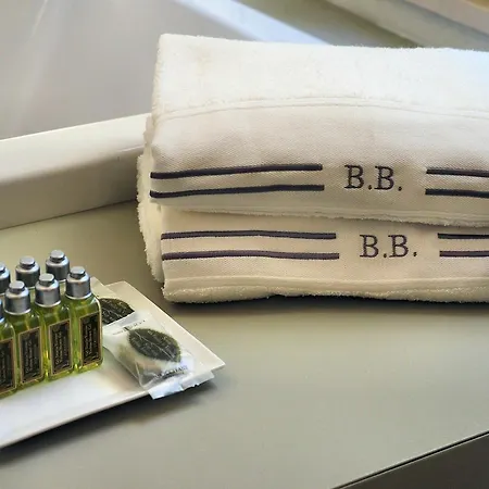 Blanc Boutique Guest House Отель