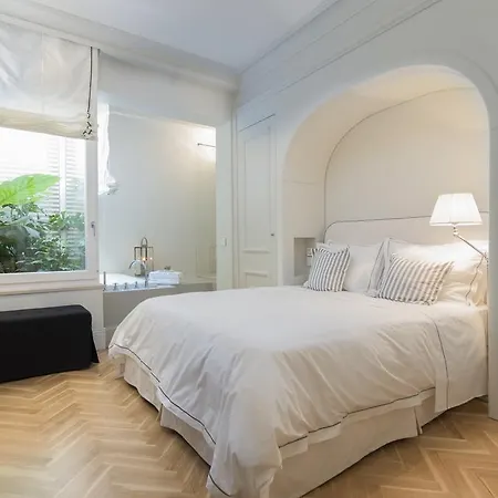 Blanc Boutique Guest House Hotel 4*