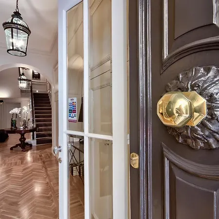 Blanc Boutique Guest House Отель