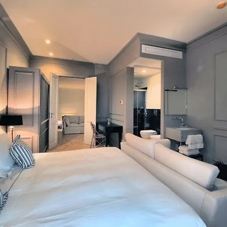 Blanc Boutique Guest House Отель 4*